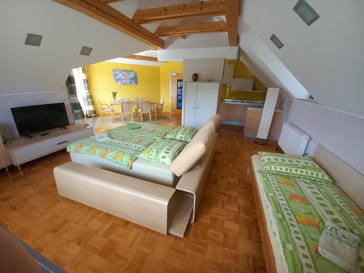 Oriana Studios Блед Екстериор снимка